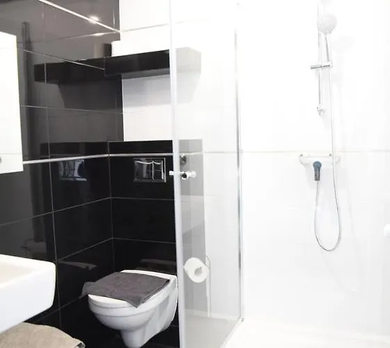 Komfort Suterena 3* Blizne Laszczynskiego