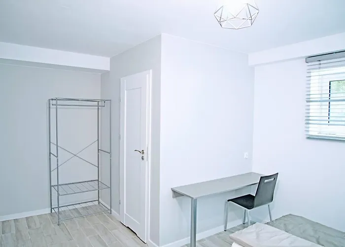 Komfort Suterena بيت ضيافة 3*