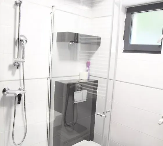 Komfort Suterena 3* Blizne Laszczynskiego